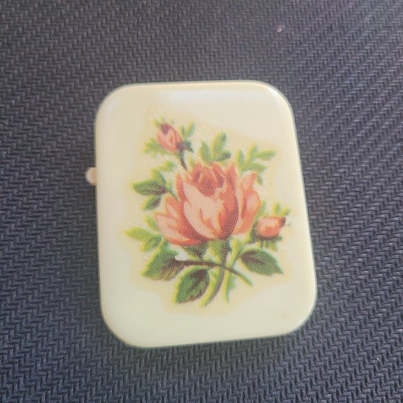 RARE! Vintage Squibb's tablet/pill box dispenser. Beautiful rose on the front - Picture 1 of 6
